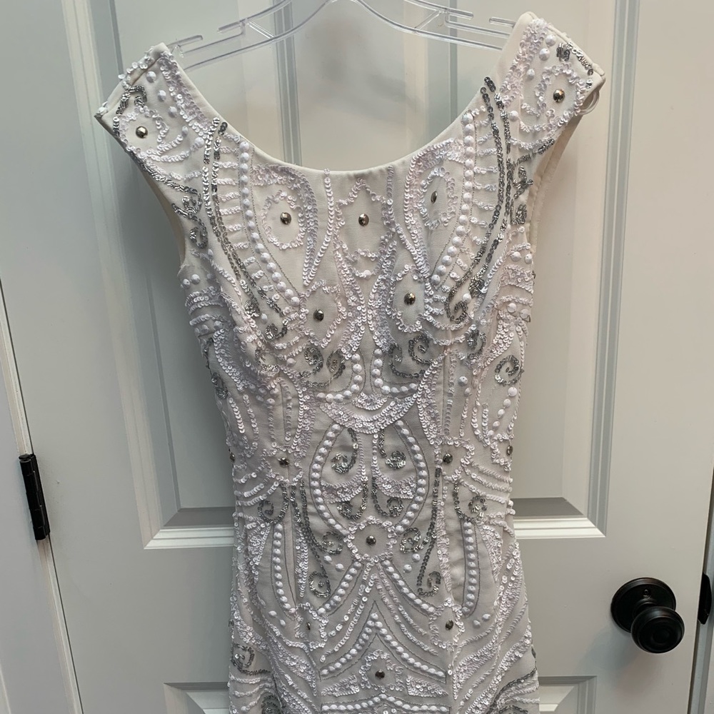 Shaik K White Beaded Short Dress SK-KL3234